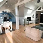Sublime Loft For 6 People In The Heart Of The Centre
