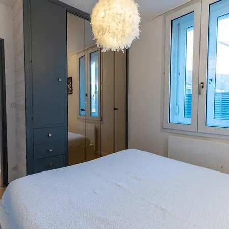 Sublime Loft For 6 People In The Heart Of The Centre