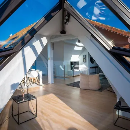 Sublime Loft For 6 People In The Heart Of The Centre Lägenhet *